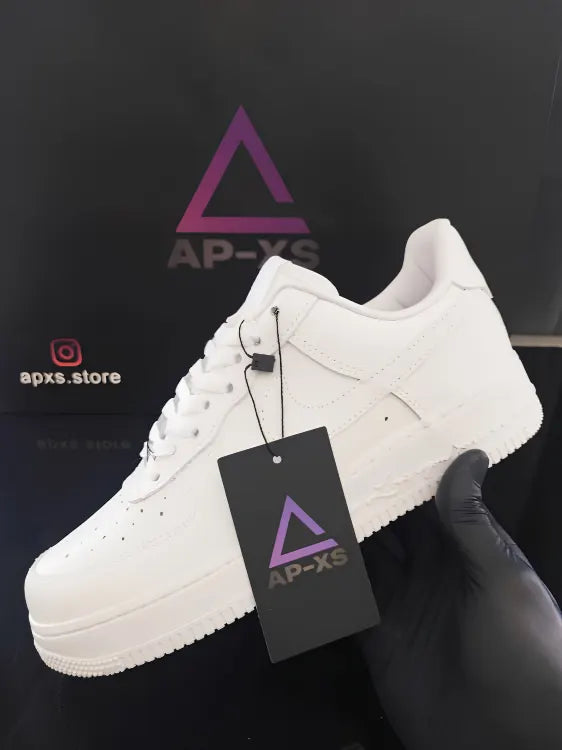NIKE AIR FORCE 1 LOW - "TRIPLE WHITE"